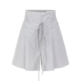 Monia Short